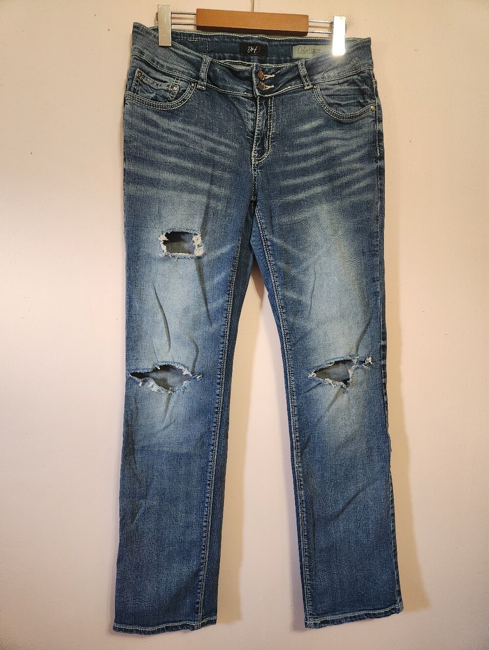 DH3 Chloe Curvy Fit Straight Leg Distressed Y2K Double Button Jeans Size 6x32